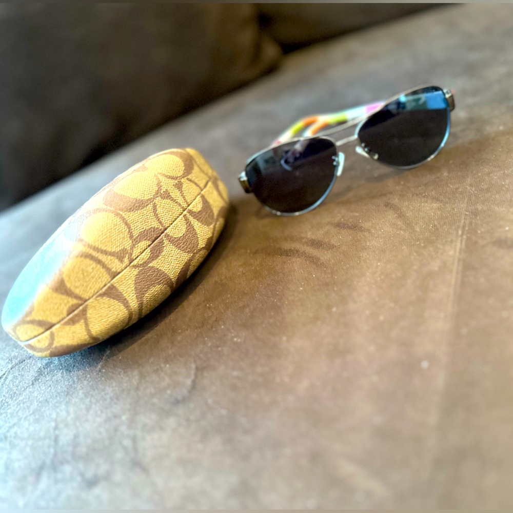 Coach Kristina Aviator Sunglasses and Case